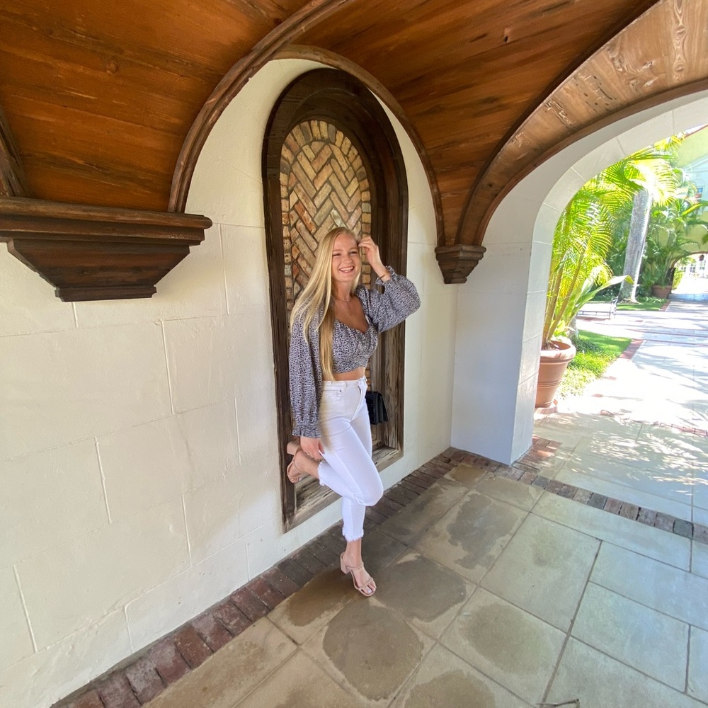 Meet your Posher, Nicole